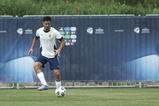 爱游戏-马赛回旋密码足球赛场华丽突破的底层逻辑