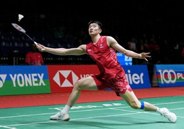 爱游戏-欧冠足球贴吧热门话题与球迷互动内容